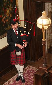 scottish piper for hire