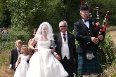wedding bagpiper